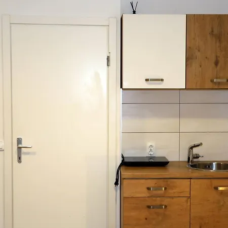 Dj - Center Apartment *