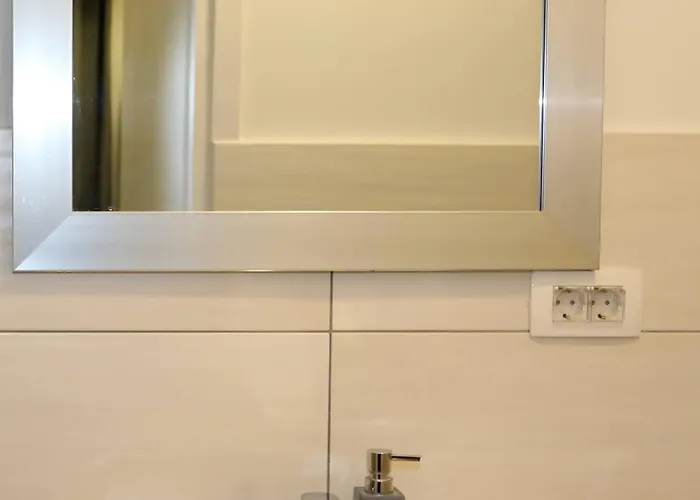 Dj - Center Апартаменти *